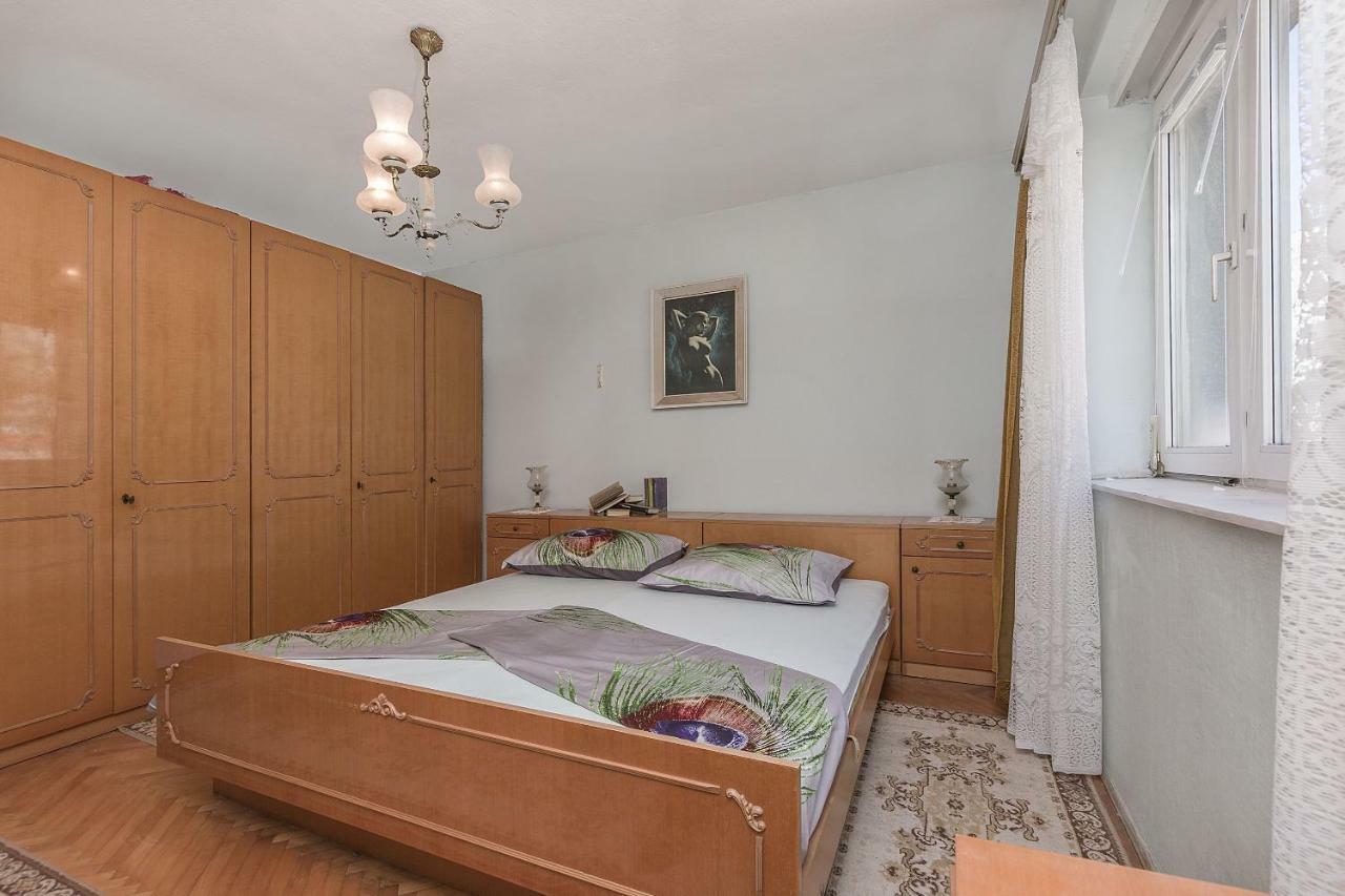 Apartment Nansy Omis Phòng bức ảnh